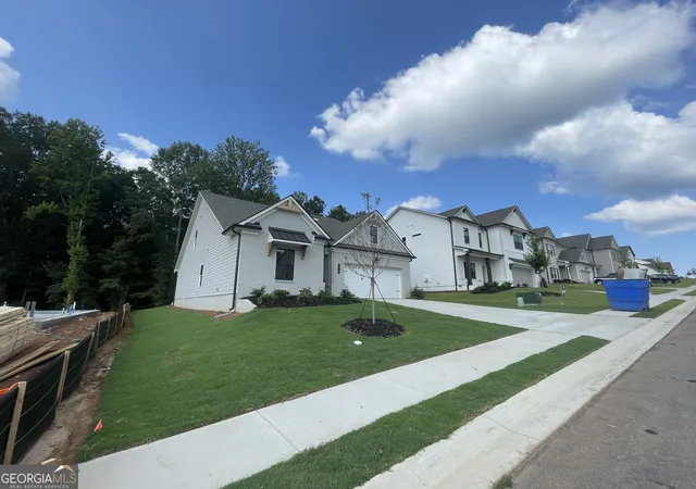 Photo 3 of Single family home for sale at 289 Wingate Dr, Winder, GA 30680 | MLS# 10829703 | Listing updated on 2026-09-21