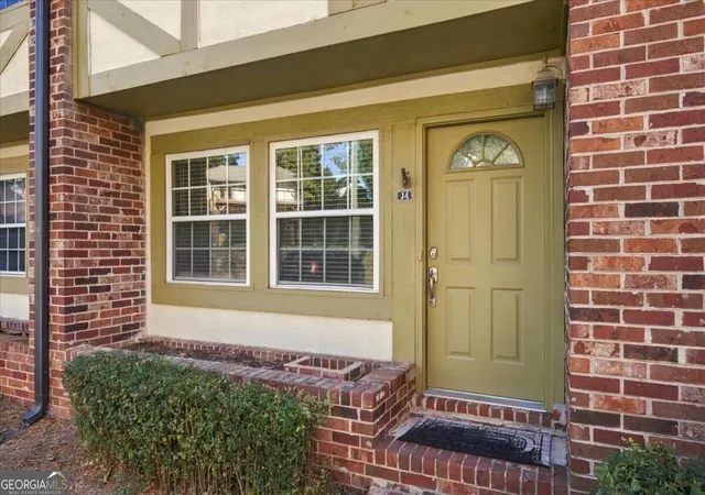 Photo 3 of Condo for sale at 2825 Northeast Expy #J4, Atlanta, GA 30345 | MLS# 10878311 | Listing updated on 2026-10-26