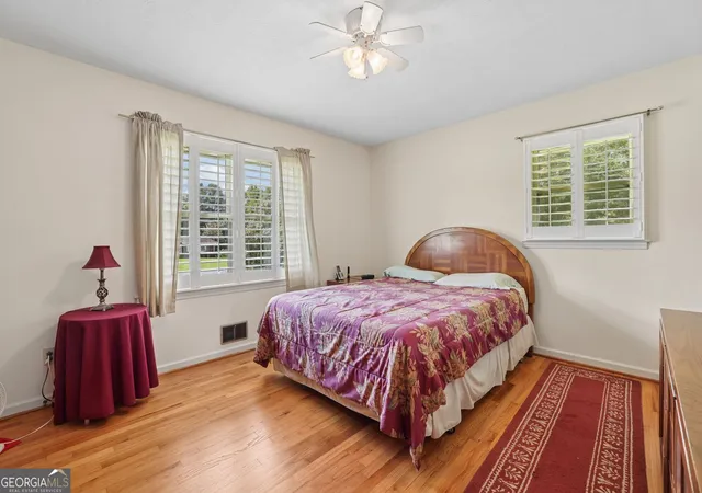 Photo 3 of Sale Pending at 2833 Crabapple Cir, Dacula, GA 30019 | MLS# 10839277 | Listing updated on 2026-09-14