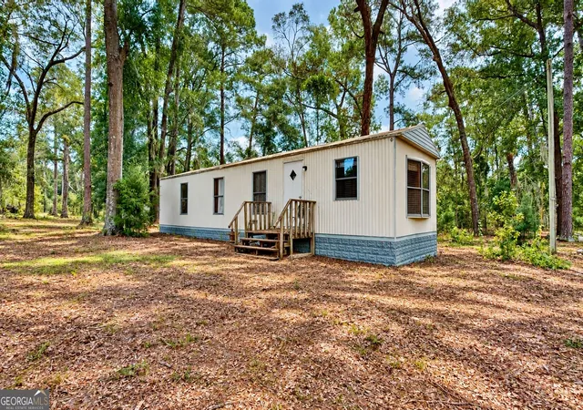 Photo 1 of Manufactured home for sale at 807 Aden Lanier Rd, Statesboro, GA 30458 | MLS# 10819983 | Listing updated on 2026-09-13