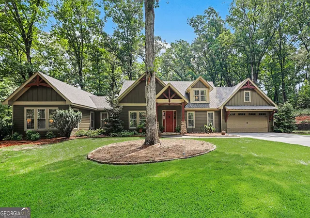 Photo 1 of Single family home for sale at 223 Lake Coweta Trl, Newnan, GA 30263 | MLS# 10842183 | Listing updated on 2026-09-08
