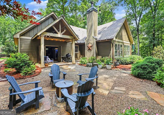 Photo 3 of Single family home for sale at 223 Lake Coweta Trl, Newnan, GA 30263 | MLS# 10842183 | Listing updated on 2026-09-08