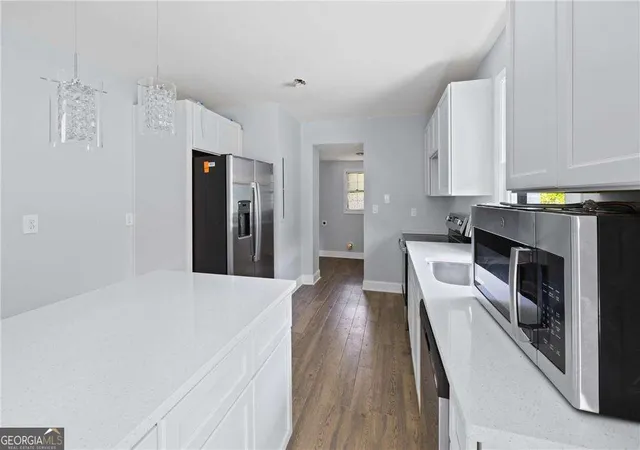 Photo 3 of Single family home for sale at 554 Lawton St SW, Atlanta, GA 30310 | MLS# 10850511 | Listing updated on 2026-10-06