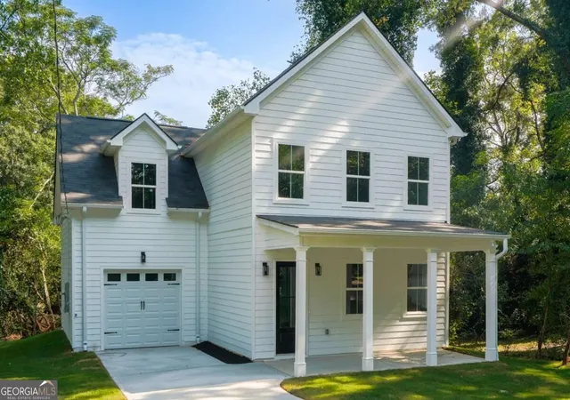 Photo 1 of Single family home for sale at 3257 Gifford St, Scottdale, GA 30079 | MLS# 10853439 | Listing updated on 2026-10-09