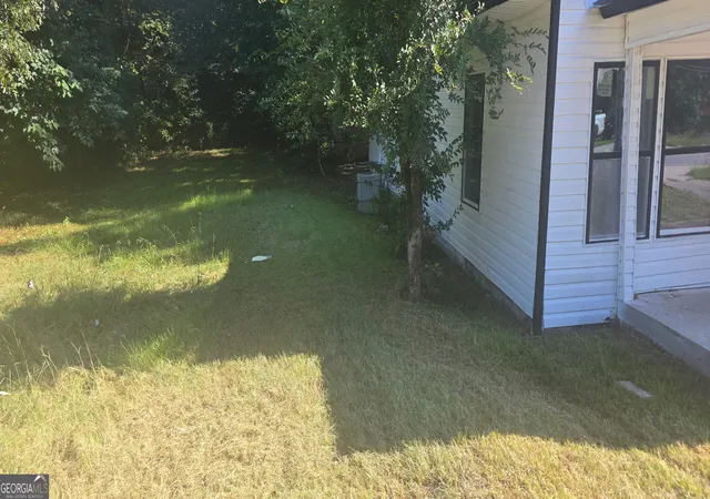 Photo 2 of Single family home for sale at 305 Colquitt St, Lagrange, GA 30241 | MLS# 10853470 | Listing updated on 2026-09-25