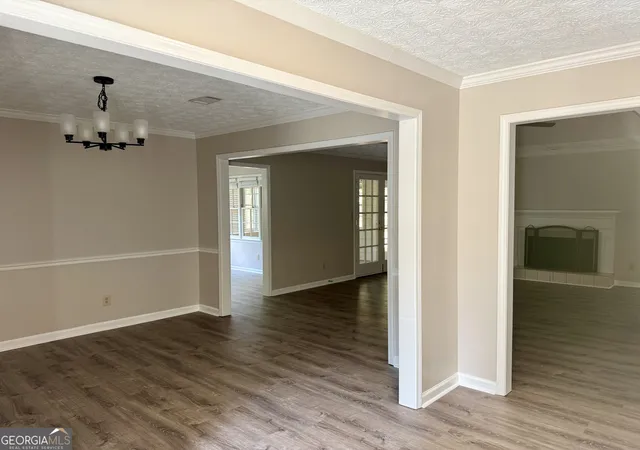 Photo 4 of Sale Pending at 519 Philadelphia Ln, Woodstock, GA 30189 | MLS# 10842573 | Listing updated on 2026-10-06
