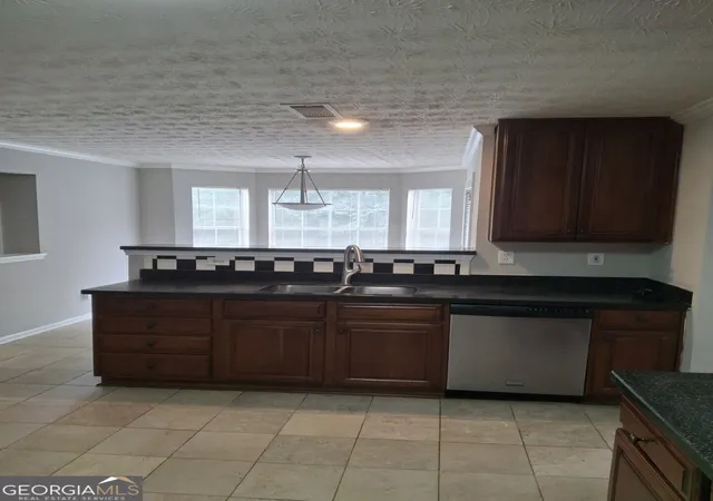 Photo 2 of Single family home for sale at 235 Vaness Dr, Mcdonough, GA 30253 | MLS# 10840998 | Listing updated on 2026-09-19