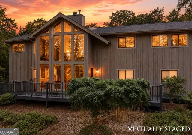 Photo 1 of Sale Pending at 2946 Rock Brg Rd Ne, Marietta, GA 30066 | MLS# 10840209 | Listing updated on 2026-09-09