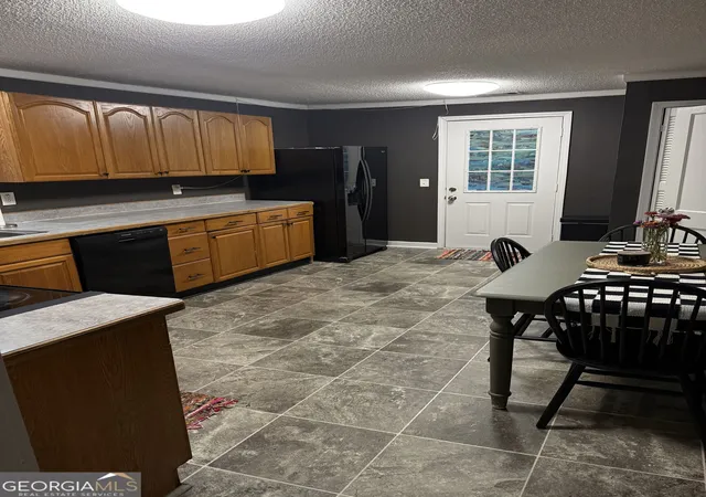 Photo 3 of Single family home for sale at 948 A Cheatham Rd, Griffin, GA 30223 | MLS# 10841190 | Listing updated on 2026-09-07