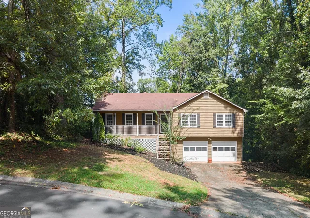 Photo 1 of Single family home for sale at 4916 Hawk Trl Ne, Marietta, GA 30066 | MLS# 10842369 | Listing updated on 2026-09-29
