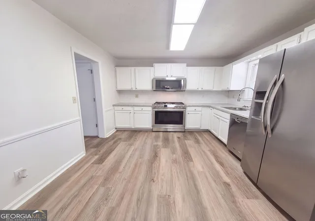 Photo 2 of Single family home for sale at 2681 Tybee Dr, Buford, GA 30519 | MLS# 10841267 | Listing updated on 2026-10-08