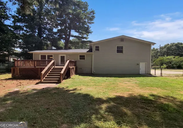 Photo 4 of Single family home for sale at 2681 Tybee Dr, Buford, GA 30519 | MLS# 10841267 | Listing updated on 2026-10-08