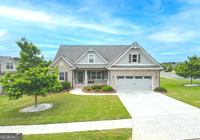 Photo 1 of Single family home for sale at 712 Fleeting Way, Monroe, GA 30655 | MLS# 10842078 | Listing updated on 2026-09-08