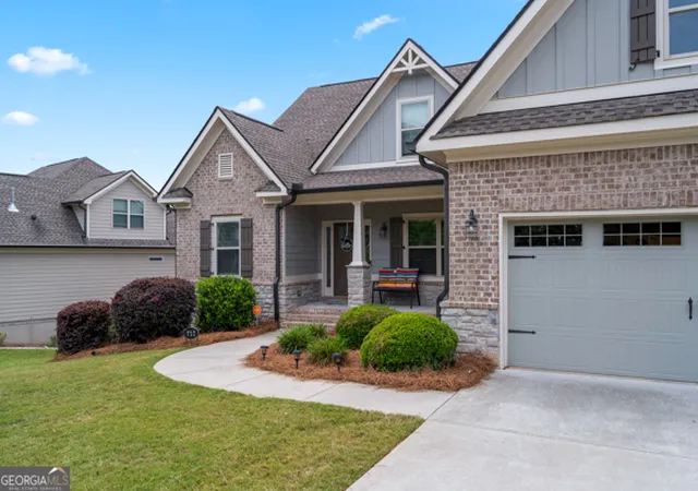 Photo 3 of Single family home for sale at 712 Fleeting Way, Monroe, GA 30655 | MLS# 10842078 | Listing updated on 2026-09-08