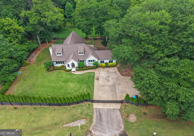Photo 2 of Sale Pending at 14240 Birmingham Hwy, Milton, GA 30004 | MLS# 10838663 | Listing updated on 2026-09-16