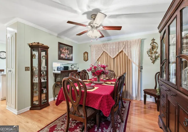 Photo 4 of Single family home for sale at 49 Jones St, Toccoa, GA 30577 | MLS# 10847306 | Listing updated on 2026-10-08
