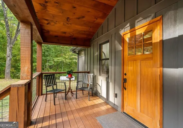 Photo 4 of Single family home for sale at 887 Whitecliff Dr, Ellijay, GA 30540 | MLS# 10876170 | Listing updated on 2026-10-23