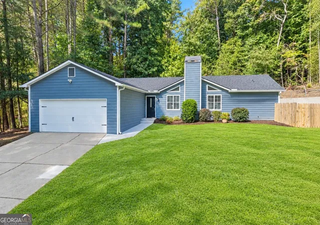 Photo 3 of Single family home for sale at 3900 Maple Wood Trl, Buford, GA 30518 | MLS# 10845241 | Listing updated on 2026-10-08