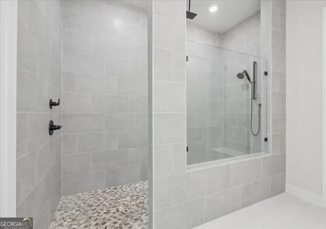 Photo 3 of Single family home for sale at 700 Hickory Holw Walk, Canton, GA 30115 | MLS# 10839038 | Listing updated on 2026-09-17