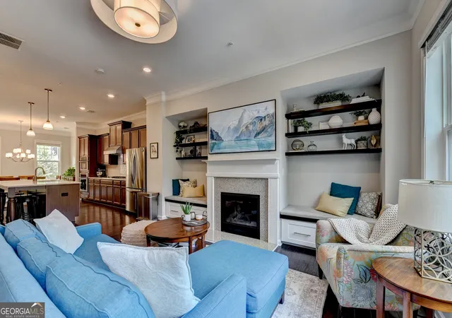 Photo 3 of Townhouse for sale at 721 Topsail Ln, Alpharetta, GA 30005 | MLS# 10783418 | Listing updated on 2026-09-06