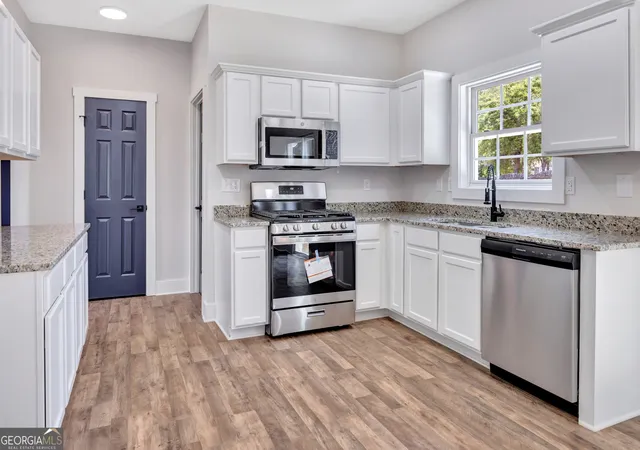Photo 3 of Single family home for sale at 15 Kestrel Cir, Covington, GA 30014 | MLS# 10851845 | Listing updated on 2026-10-07