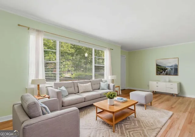 Photo 3 of Condo for sale at 2230 Cheshire Brg Rd NE #113, Atlanta, GA 30324 | MLS# 10769948 | Listing updated on 2026-10-24