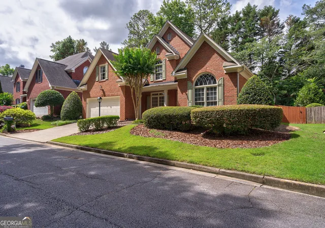 Photo 2 of Single family home for sale at 1778 Emory Ridge Dr, Atlanta, GA 30329 | MLS# 10837773 | Listing updated on 2026-09-15