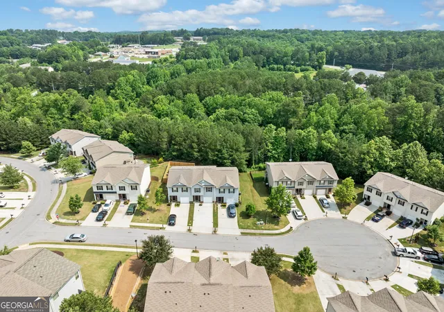 Photo 3 of Townhouse for sale at 5415 Sycamore Ct, Oakwood, GA 30566 | MLS# 10817139 | Listing updated on 2026-09-24