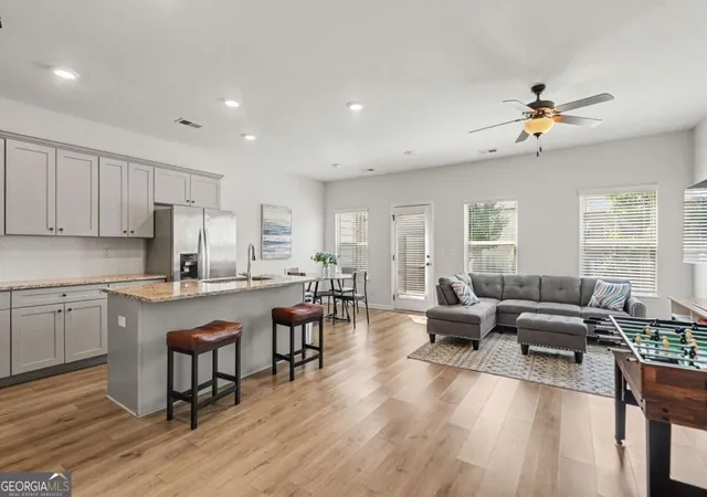 Photo 4 of Townhouse for sale at 6996 Zaniah Rd SW, Atlanta, GA 30331 | MLS# 10848845 | Listing updated on 2026-10-19