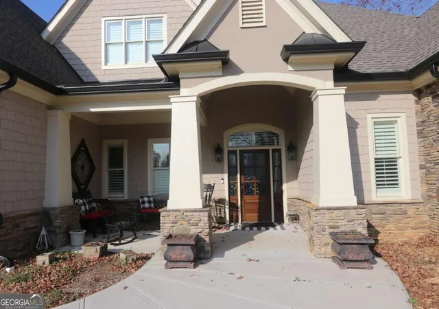 Photo 4 of Single family home for sale at 3251 Lenora Church Rd, Snellville, GA 30039 | MLS# 10708332 | Listing updated on 2026-09-11