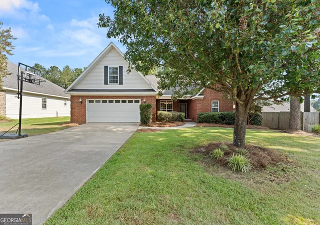 Photo 1 of Single family home for sale at 204 Galloway St, Kathleen, GA 31047 | MLS# 10848592 | Listing updated on 2026-10-02