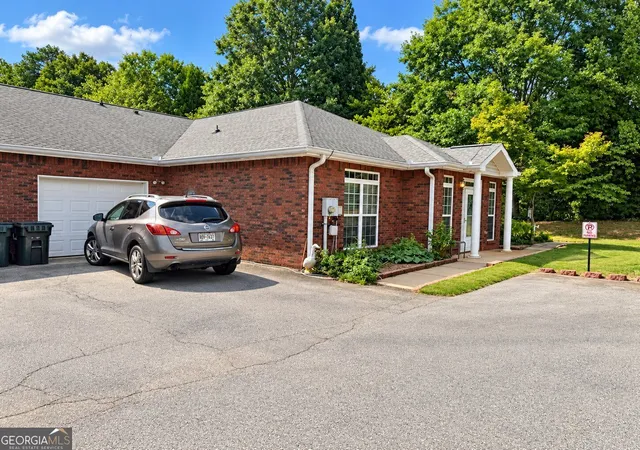 Photo 2 of Condo for sale at 4293 Skyline View, Oakwood, GA 30566 | MLS# 10851433 | Listing updated on 2026-09-23