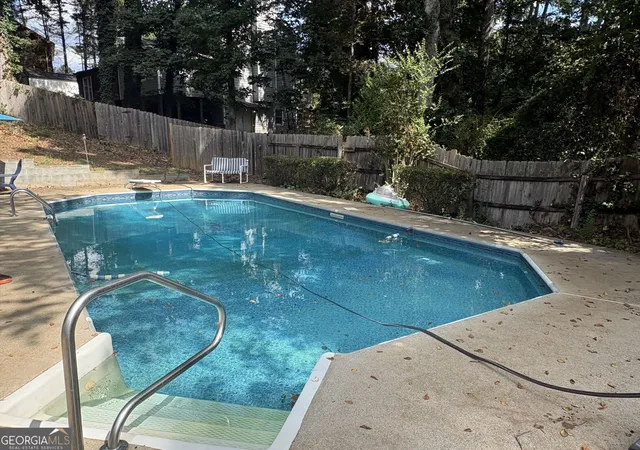 Photo 3 of Single family home for sale at 1068 Leslie Pl, Lithonia, GA 30058 | MLS# 10844774 | Listing updated on 2026-09-25