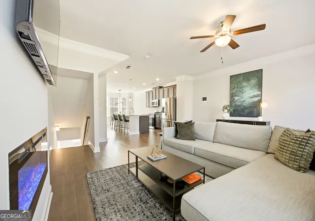 Photo 3 of Townhouse for sale at 567 Sonata Walk, Marietta, GA 30067 | MLS# 10837971 | Listing updated on 2026-09-16