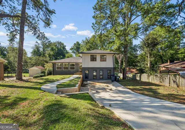 Photo 1 of Single family home for sale at 2799 Hermosa Dr, Decatur, GA 30034 | MLS# 10852388 | Listing updated on 2026-09-25