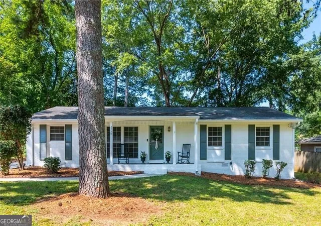 Photo 1 of Single family home for sale at 2720 Carolyn Dr Se, Smyrna, GA 30080 | MLS# 10843388 | Listing updated on 2026-09-10