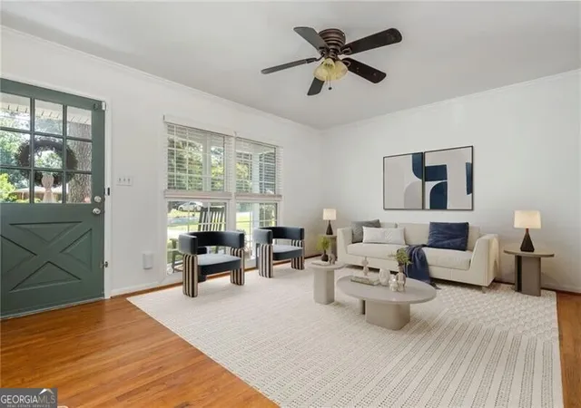Photo 3 of Single family home for sale at 2720 Carolyn Dr Se, Smyrna, GA 30080 | MLS# 10843388 | Listing updated on 2026-09-10