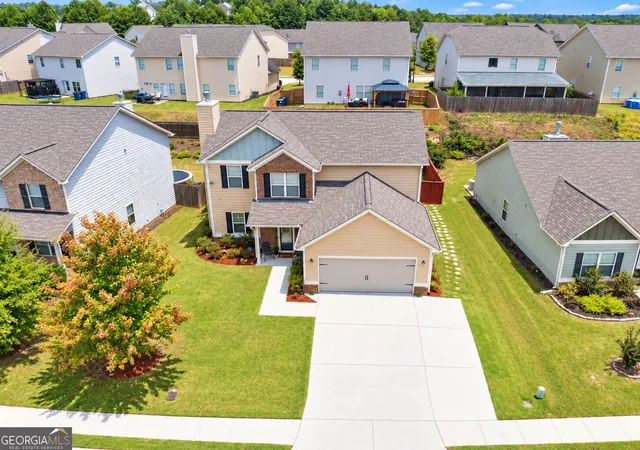 Photo 4 of Sale Pending at 4194 Potomac Walk Ct, Loganville, GA 30052 | MLS# 10795093 | Listing updated on 2026-10-05