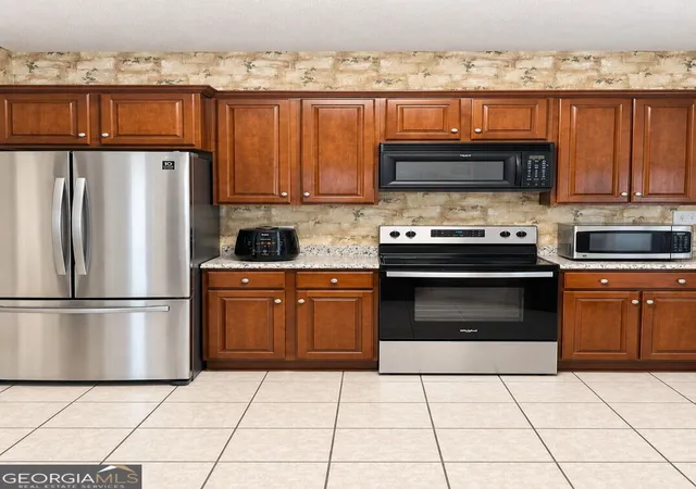 Photo 3 of Single family home for sale at 181 The Masters Cvs, Macon, GA 31211 | MLS# 10680361 | Listing updated on 2026-09-10