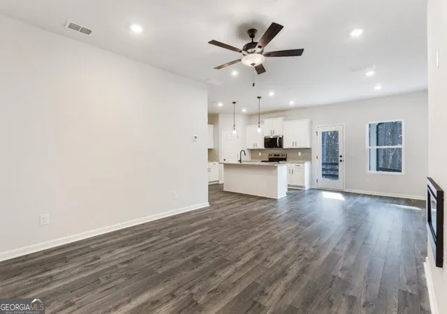 Photo 3 of Townhouse for sale at 347 Yukon Dr #55, Conyers, GA 30094 | MLS# 10843843 | Listing updated on 2026-09-14