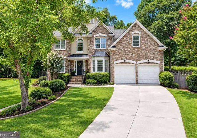 Photo 2 of Single family home for sale at 3270 Royal Crk Way Sw, Lilburn, GA 30047 | MLS# 10850155 | Listing updated on 2026-10-05