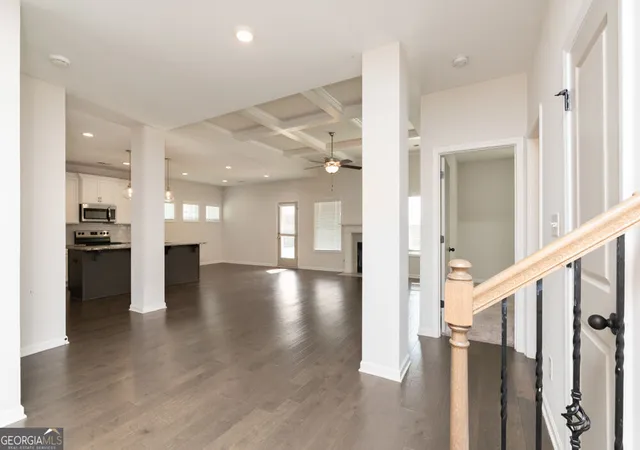 Photo 3 of Single family home for sale at 325 Pearl Moss Ln, Kathleen, GA 31047 | MLS# 10846911 | Listing updated on 2026-09-19
