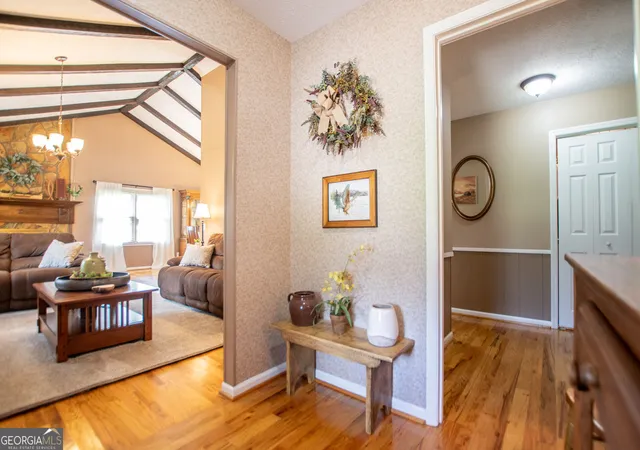 Photo 4 of Single family home for sale at 401 W Jonesville Rd, Bowdon, GA 30108 | MLS# 10836979 | Listing updated on 2026-09-26