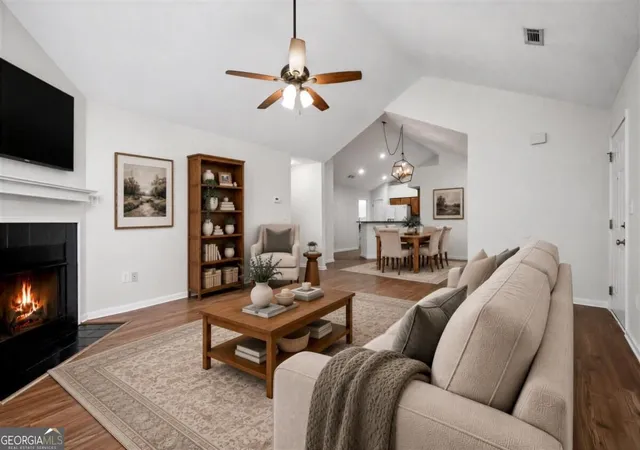 Photo 4 of Condo for sale at 1807 Kolb Farm Cir SW #22, Marietta, GA 30008 | MLS# 10880165 | Listing updated on 2026-10-28