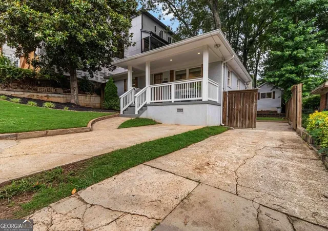 Photo 3 of Single family home for sale at 1440 Chipley St Ne, Atlanta, GA 30307 | MLS# 10850080 | Listing updated on 2026-09-28