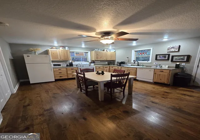 Photo 4 of Single family home for sale at 234 Eastview Ln, Clayton, GA 30525 | MLS# 10831638 | Listing updated on 2026-10-07