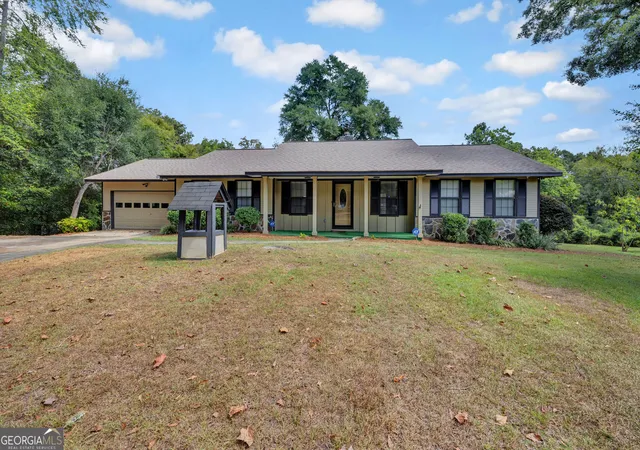 Photo 1 of Single family home for sale at 435 Miller Rd, Covington, GA 30014 | MLS# 10828024 | Listing updated on 2026-09-28