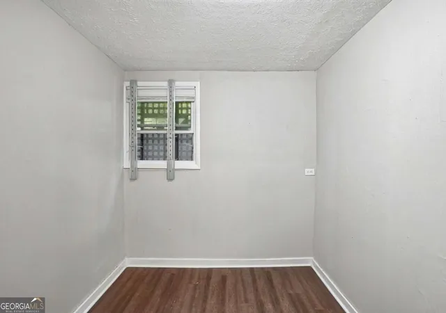 Photo 3 of Single family home for sale at 1734 Mary Lou Ln SE, Atlanta, GA 30316 | MLS# 10878802 | Listing updated on 2026-10-27