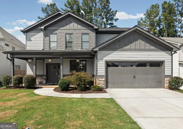 Photo 1 of Single family home for sale at 2422 Mills Bnd, Decatur, GA 30034 | MLS# 10850576 | Listing updated on 2026-09-22