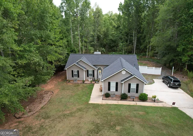 Photo 3 of Single family home for sale at 295 Hayward Bishop Way, Senoia, GA 30276 | MLS# 10843734 | Listing updated on 2026-09-27